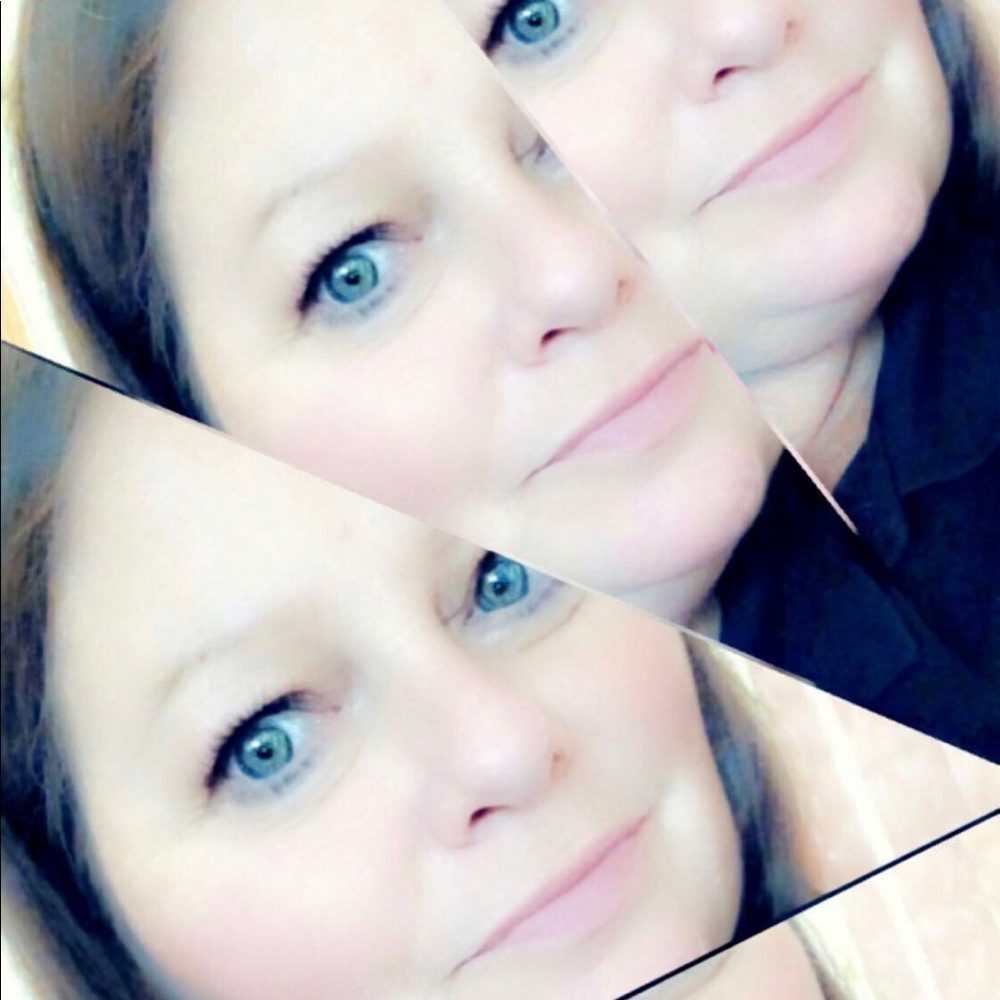 Meet your Posher, Eileen